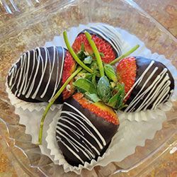 Valentine’s Day chocolate-covered strawberries at Kohnen’s Country Bakery, Tehachapi, CA